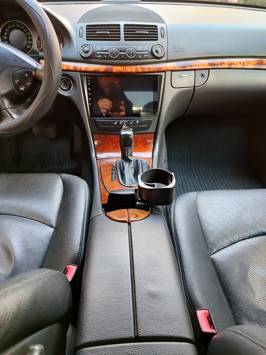 Продам Мерседес Бенц Е 211