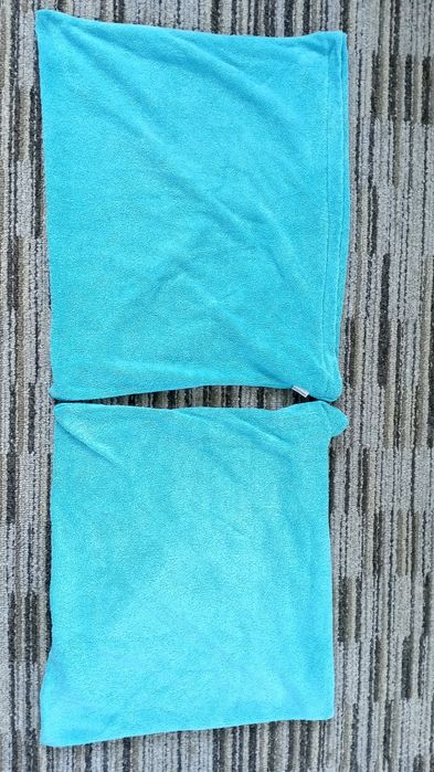 Zestaw dwóch poszewek na jaśki 40x40cm turkusowe frotte suwaki