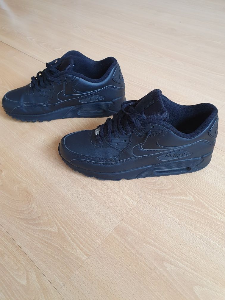 Ténis Nike Air Max 90