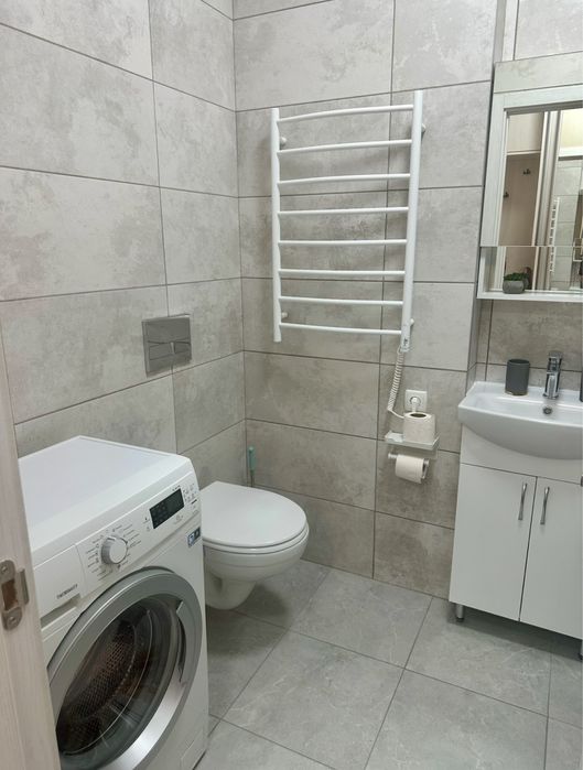 Посуточно, почасово 1к. Кв. новострой Центр, ЗНУ, госпиталь Почтовая