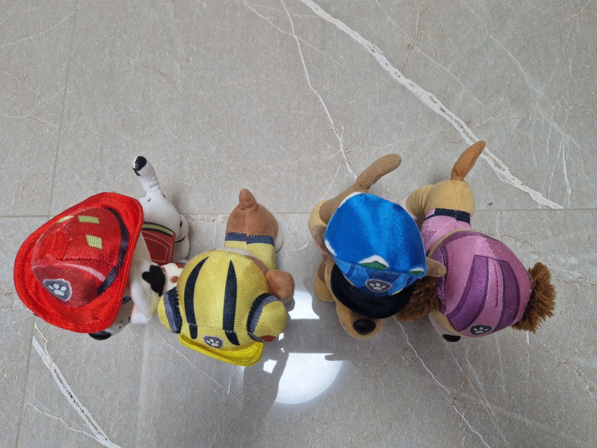 Psi Patrol maskotki pluszaki licencji LIDL Chase Marshall Rubble Skye