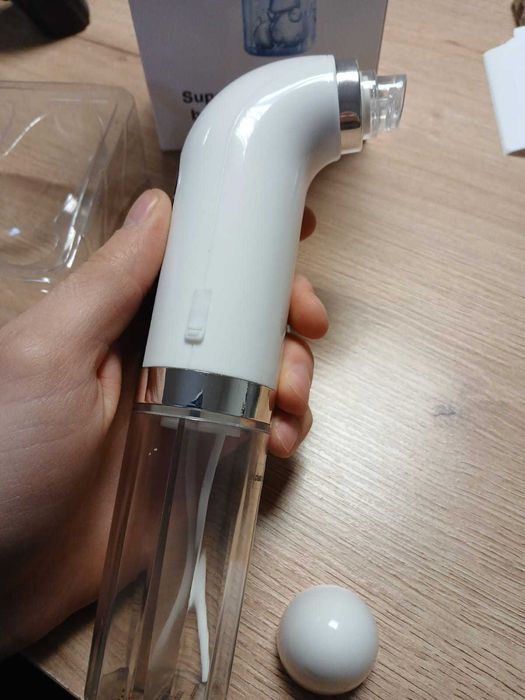 Urządzenie do oczyszczania skóry