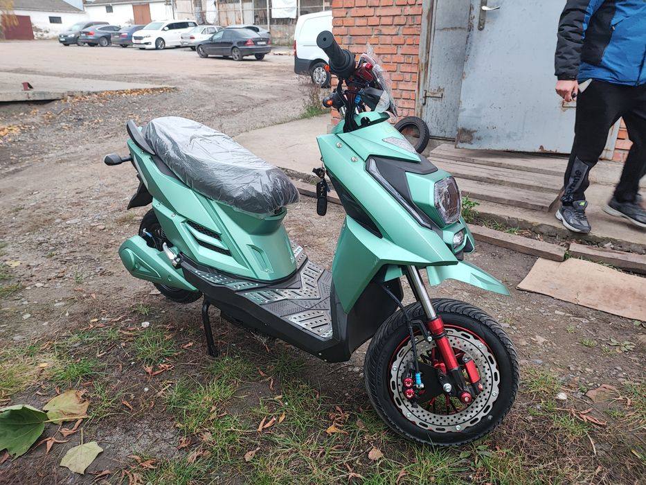 Електро скутер TITAN Pro