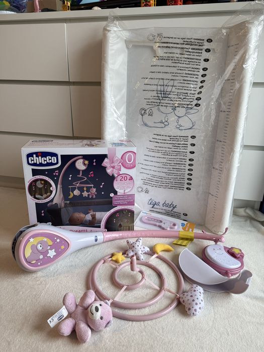 Мобіль на ліжечко "Next2Dreams" +Сповивальна дошка Tega Baby"Кролики"