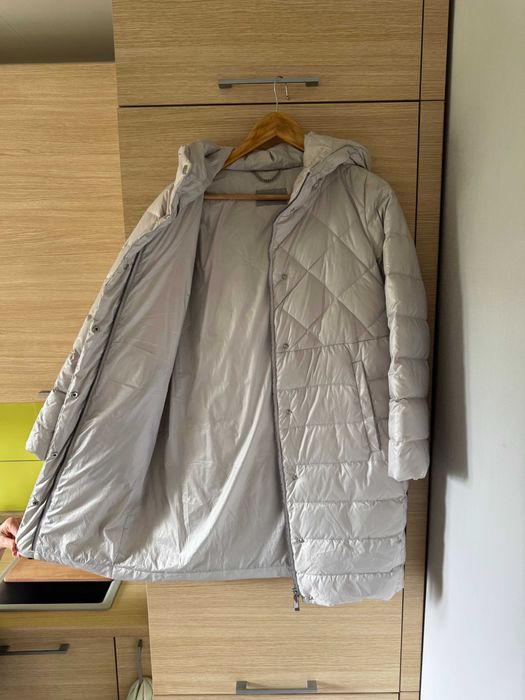 Жіноче пальто з утепленням пух перо перлинного кольору Marella