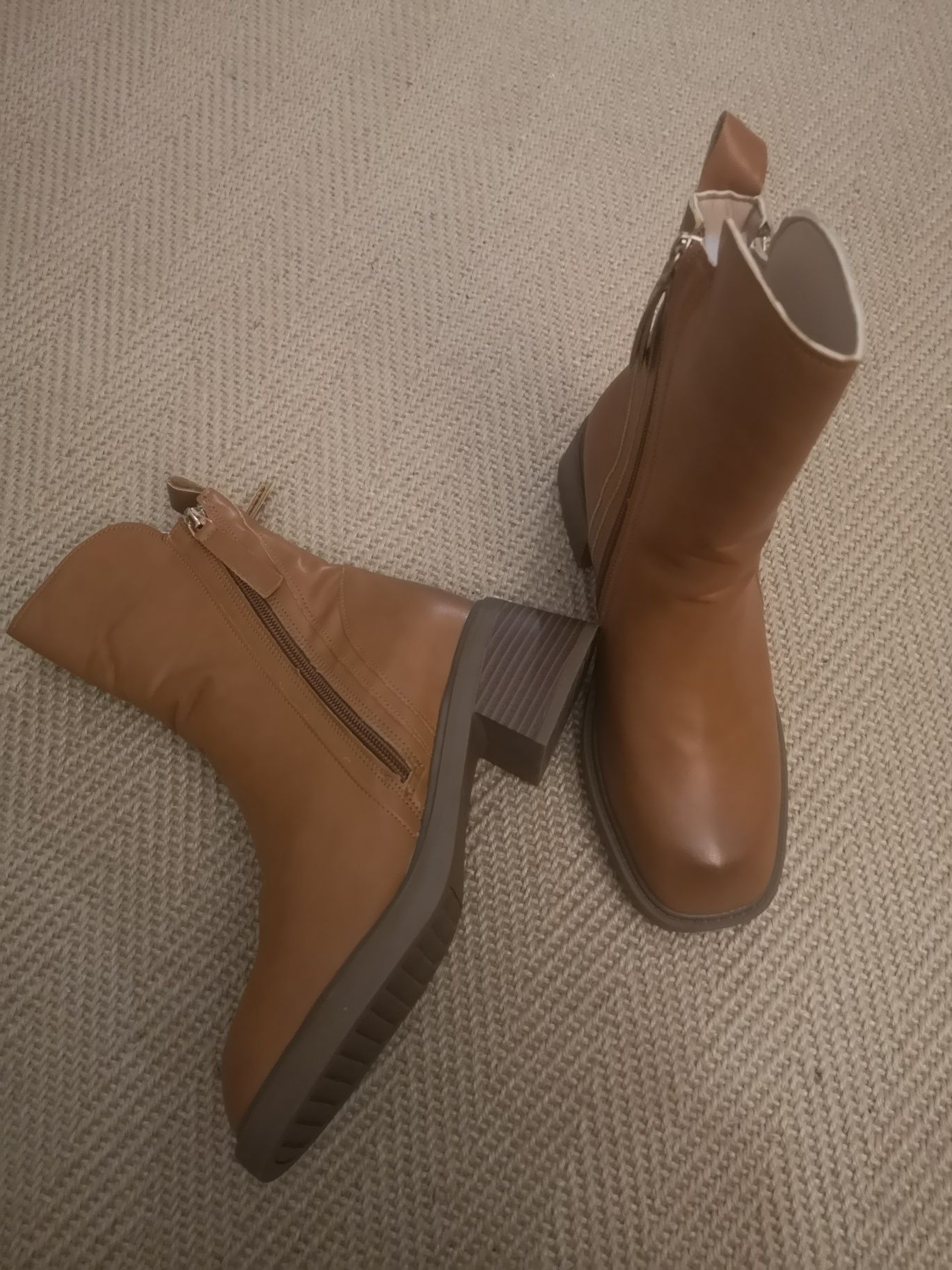 Nowe botki rozmiar 36