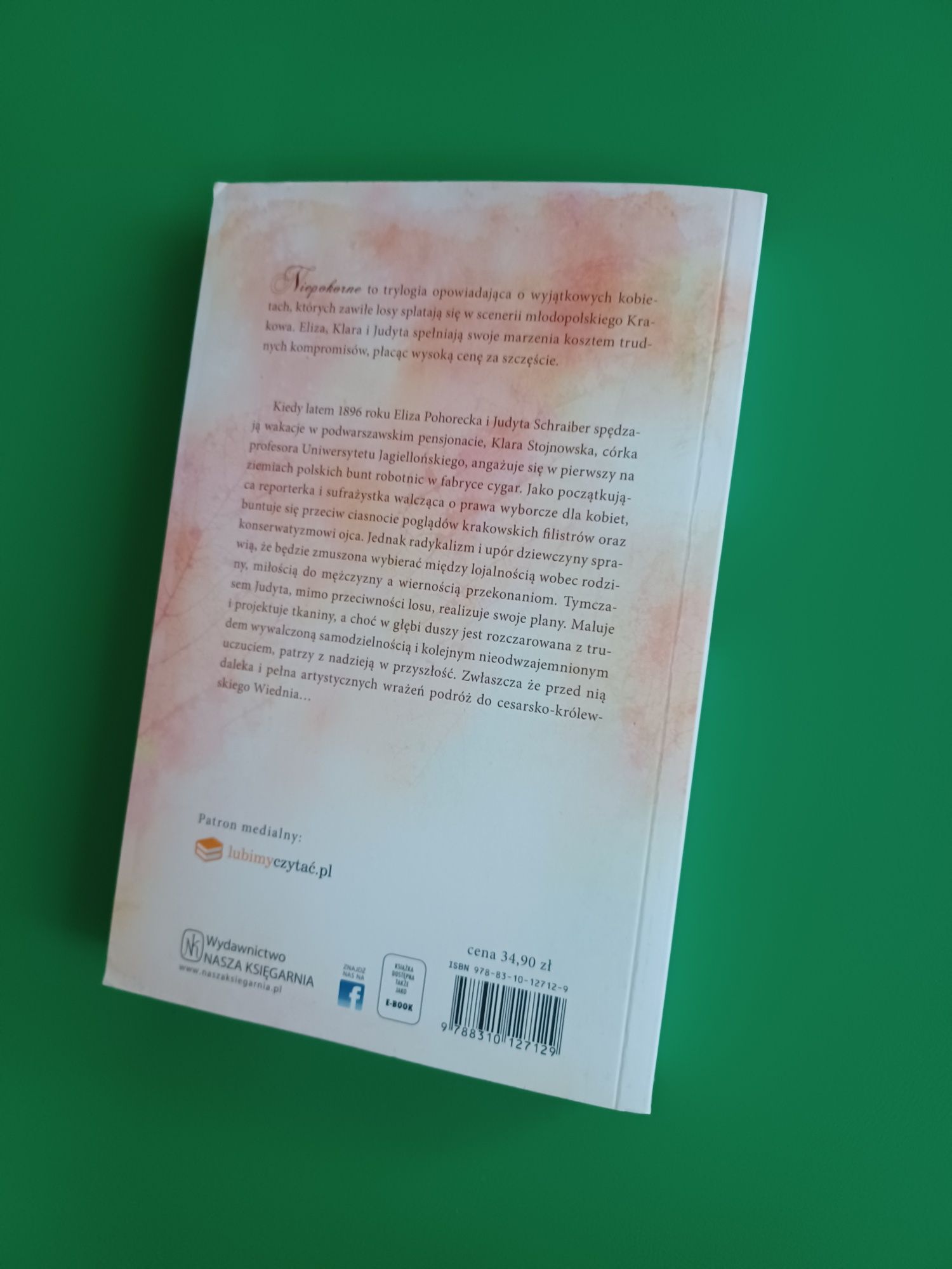 "KLARA" z serii "Niepokorne" Agnieszka Wojdowicz