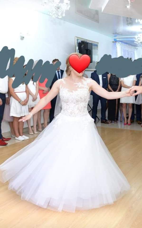 Suknia ślubna dla niskiej osoby