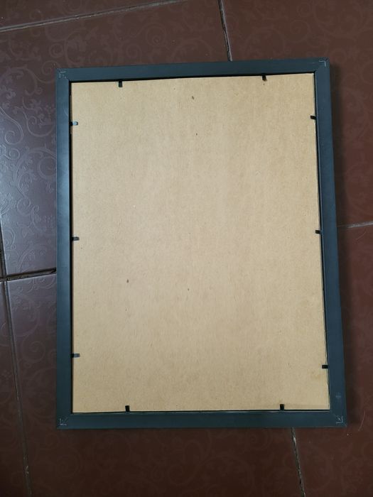 Картина графіка в рамці зі склом