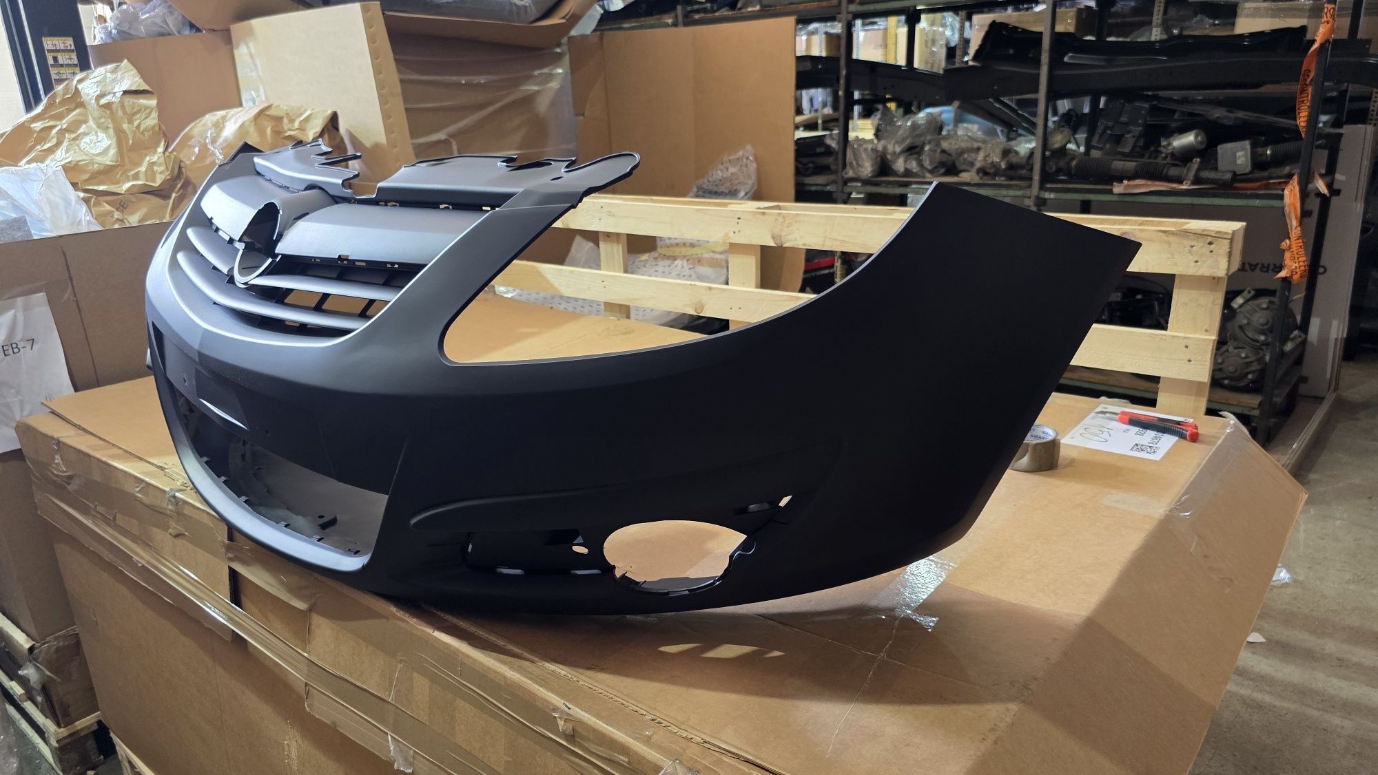 Zderzak przód przedni opel corsa D nowy 06-11