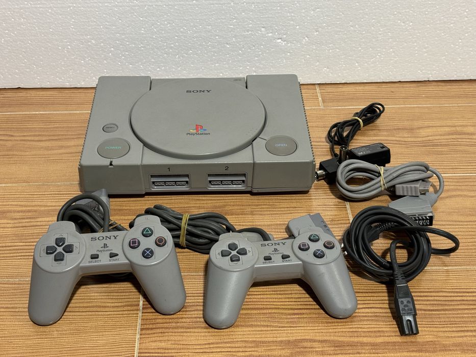 PlayStation SCPH-1002