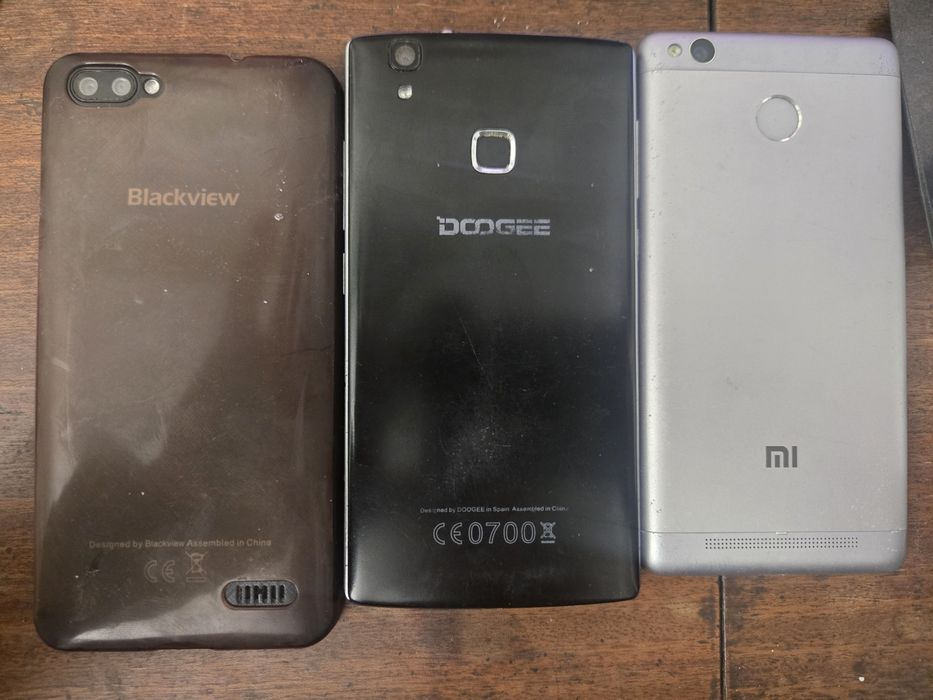 Телефони на запчастини