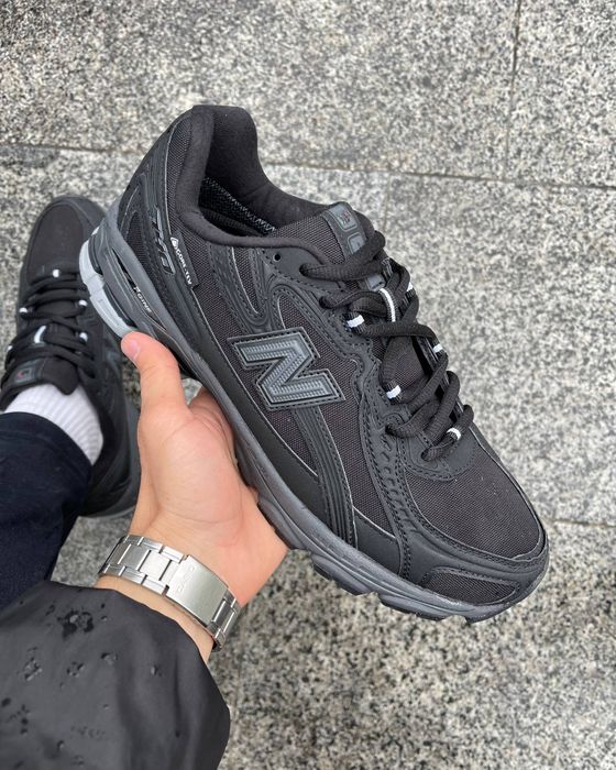 Чоловічі кросівки New Balance 740 Gore-Tex