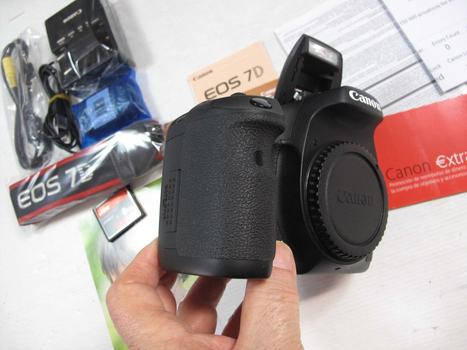 Canon 7D só 5 mil disparos, com ou sem lentes - Ver descrição