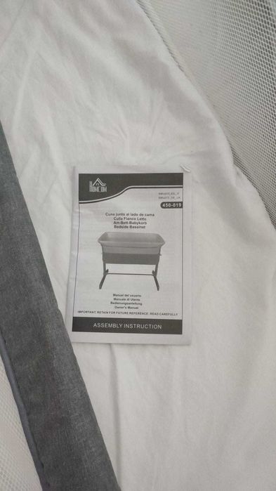 Berço Bebé com Proteção