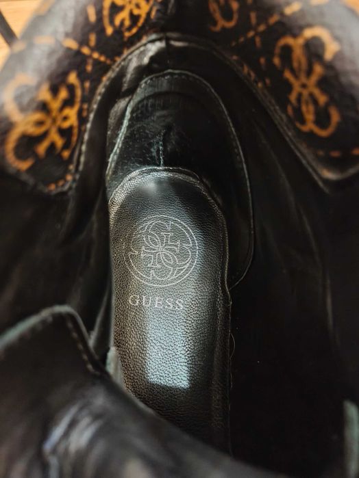 Buty trapery Guess
