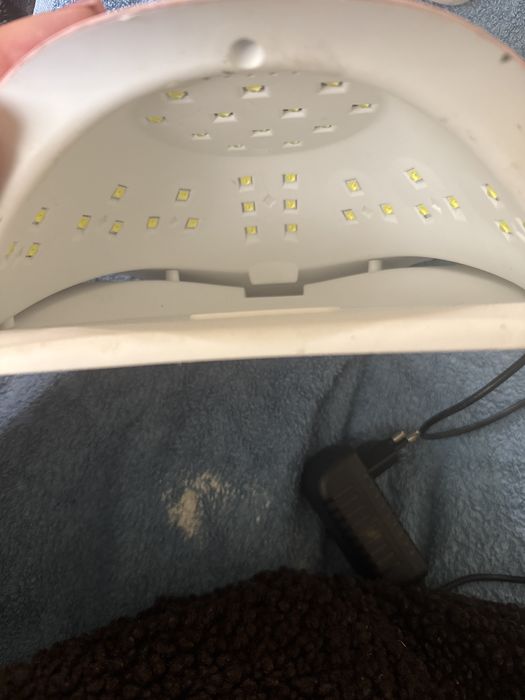 Лампа для манікюра. У доброму стані.