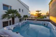 Moradia T5 com amplas áreas, jacuzzi e vista rio - Ferragudo