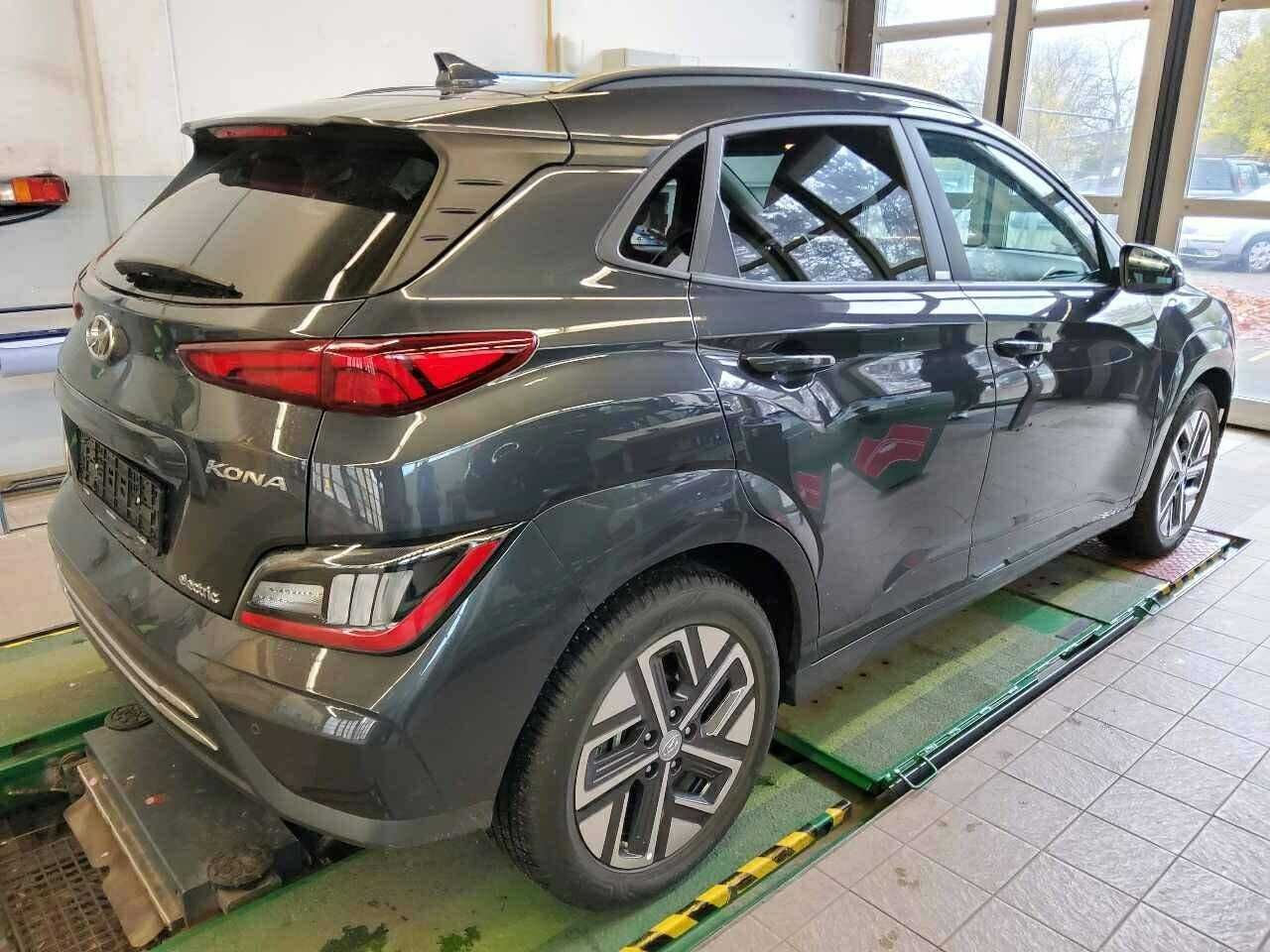 Hyundai Kona електро