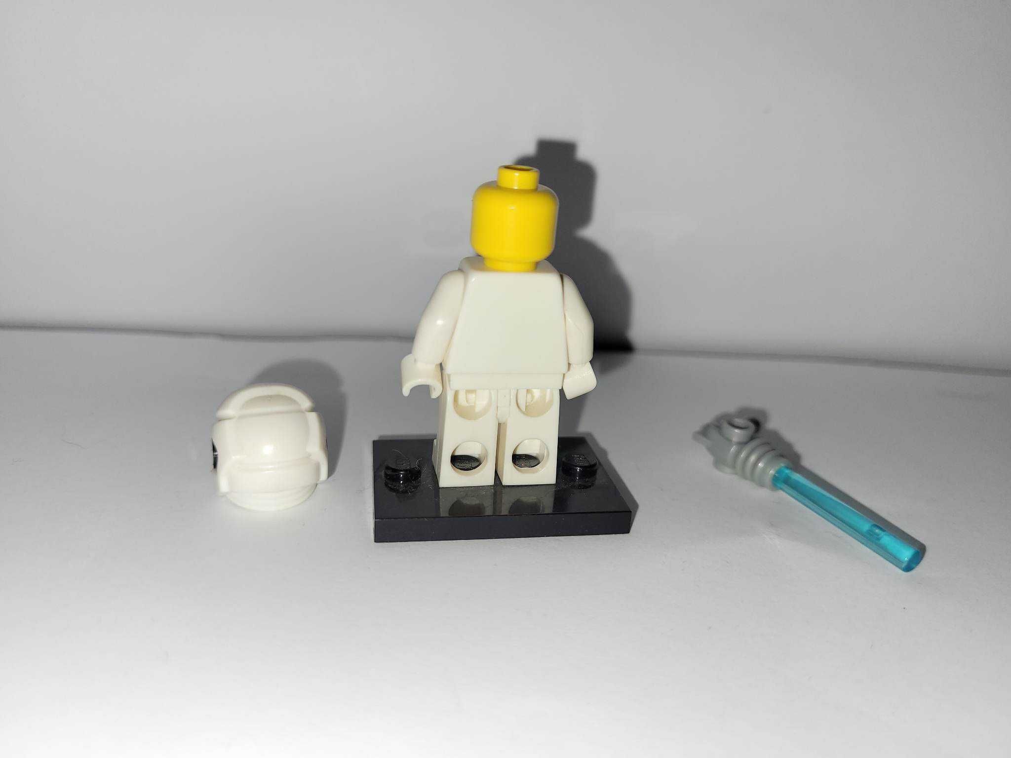 LEGO minifigures seria 1 COL013 - Spaceman/Kosmonauta