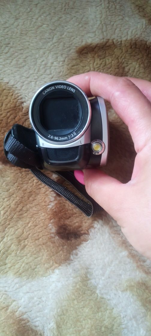 Продам камеру Canon