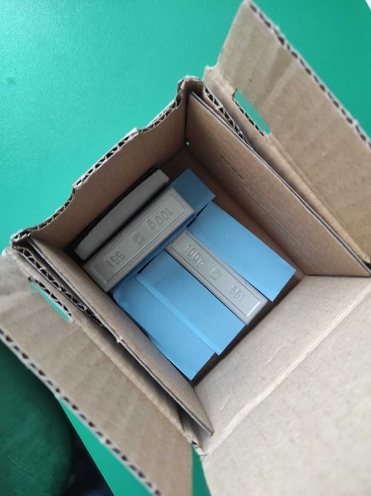 Грузик самоклейка  Тягарці  грузові