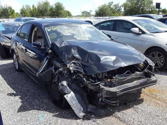 Разборка шрот VOLKSWAGEN JETTA крышка фара радиатор авторазборка дверь