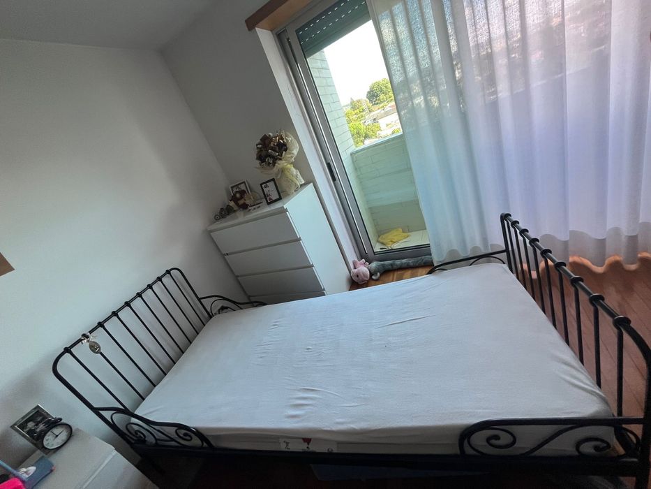 Cama Solteiro IKEA - Colchão Incluído