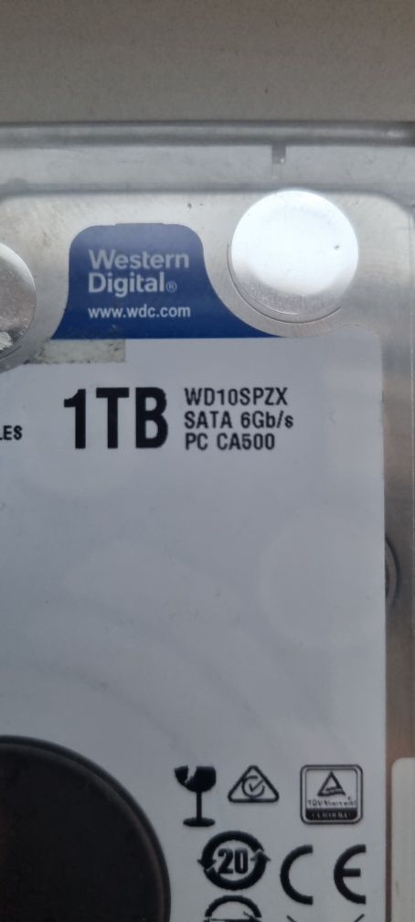 Dysk w nowej obudowie 2,5 cala 1tb