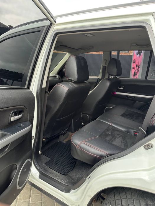 Продам Suzuki Grand Vitara 4x4 2018 Офіційна 2.4 Бензин