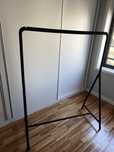 Suporte p/cabides, int/ext, preto, 117x59 cm Charriots