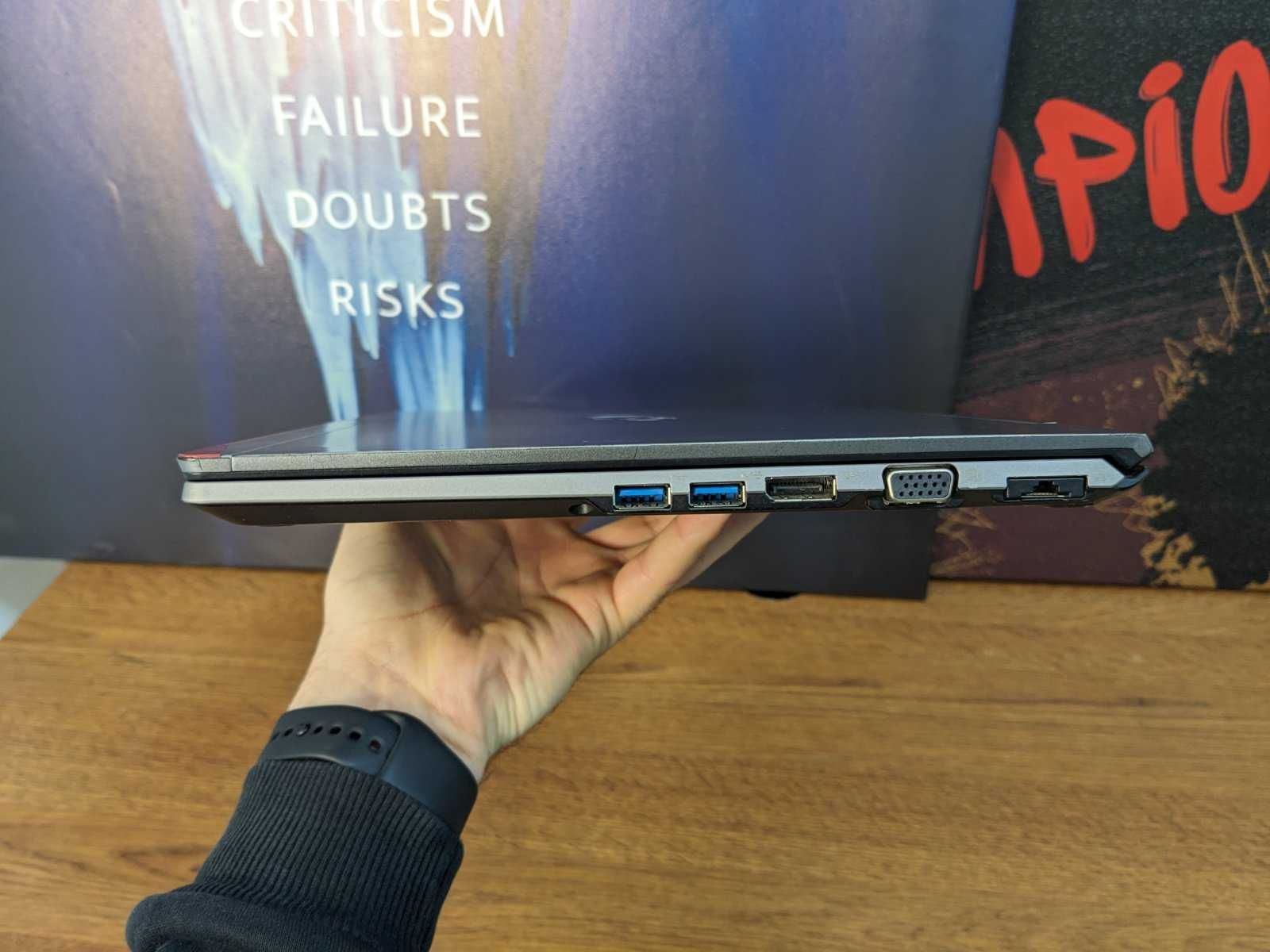 Тонкий Fujitsu LIFEBOOK U745 топова начинка з FHD IPS