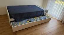 Cama de criança em madeira