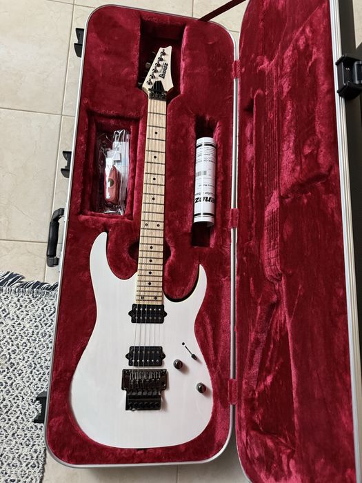 Marchall code 50 e ibanez rg652 ahm prestige como novos!