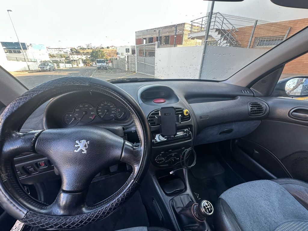 Peugeot 206 1.1 XR