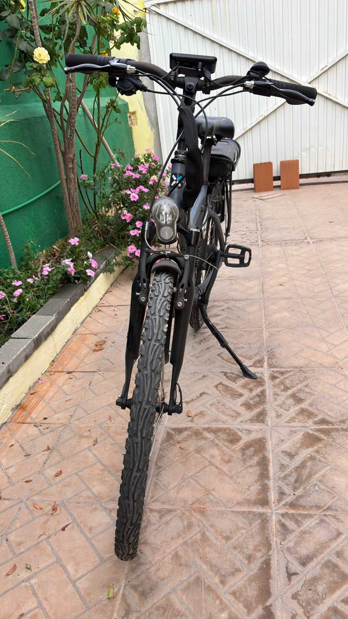 Bicicleta Eletrica Decathlon tam M