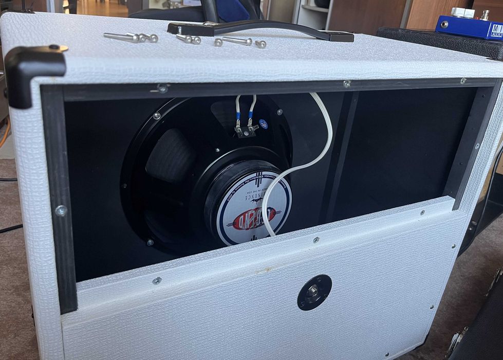 Kolumna gitarowa 1x12 Noisy Box. Głośnik Eminence Legend USA