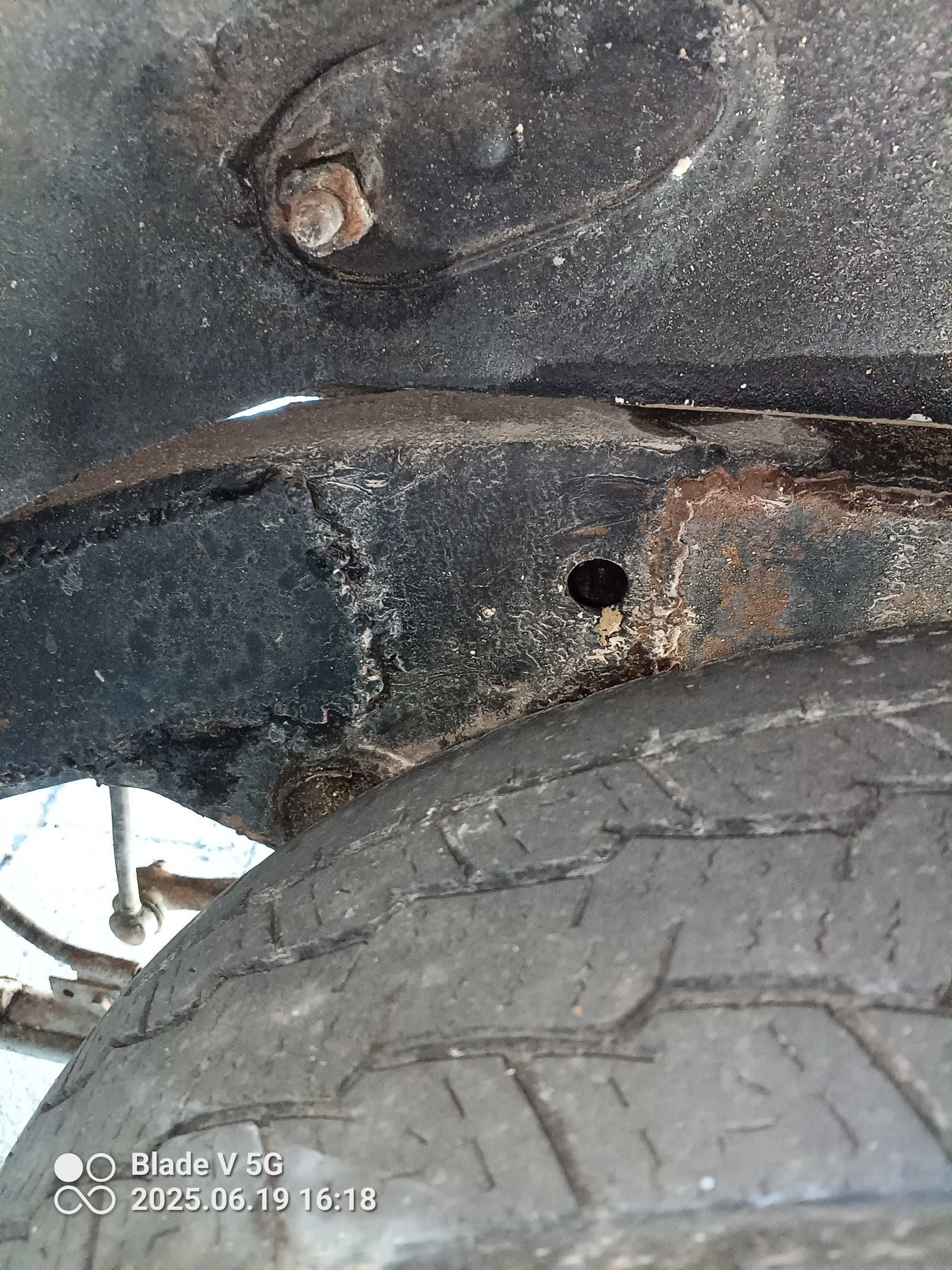 Witam. Sprzedam Nissan Terrano