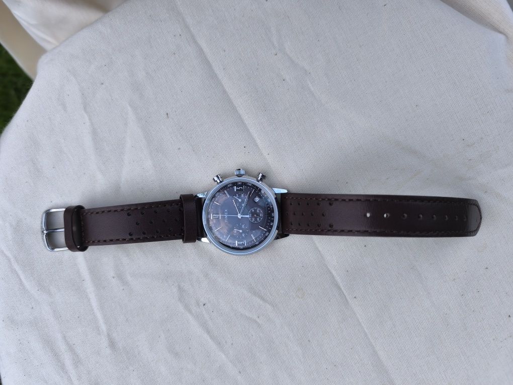Zegarek Timex TW2W10200