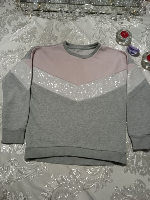 Bluza dziewczęca rozm. 140,9lat