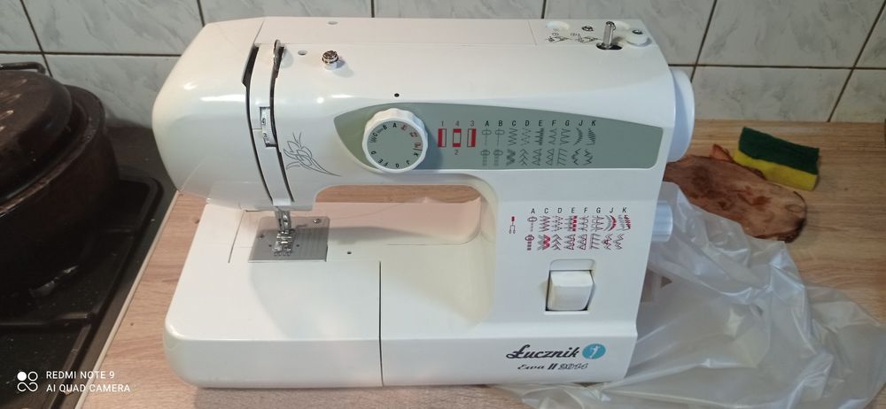 Maszyna do szycia Łucznik Ewa II
