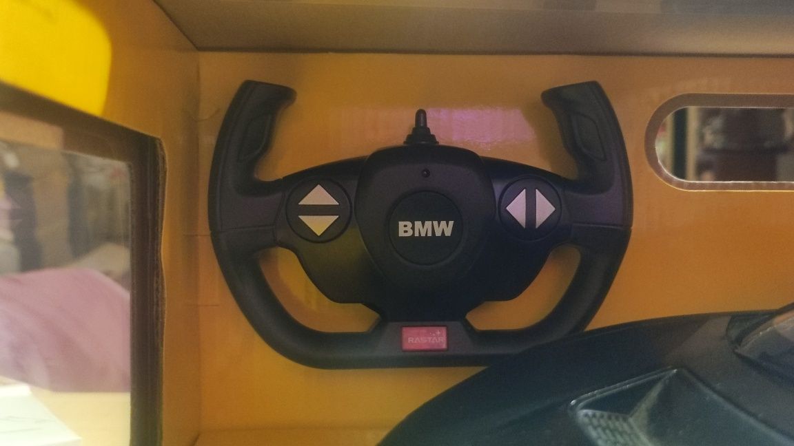 Auto BMW zdalnie sterowane