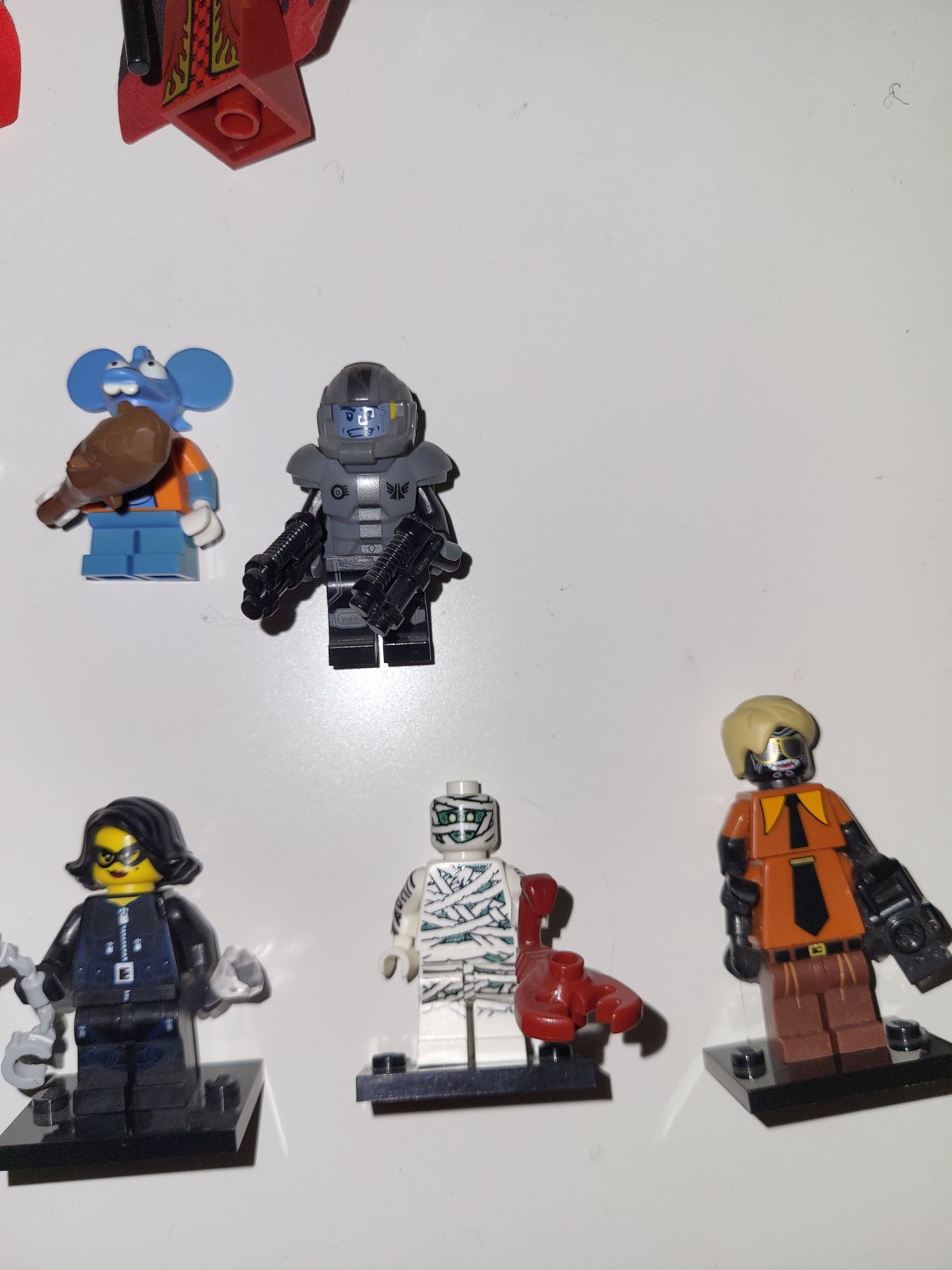 LEGO figurki minifigurki ludziki klocki