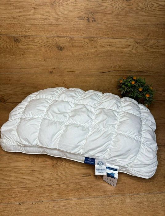 Подушка анатомічна."тісто"50-70.70-70.гіпоалергенна
