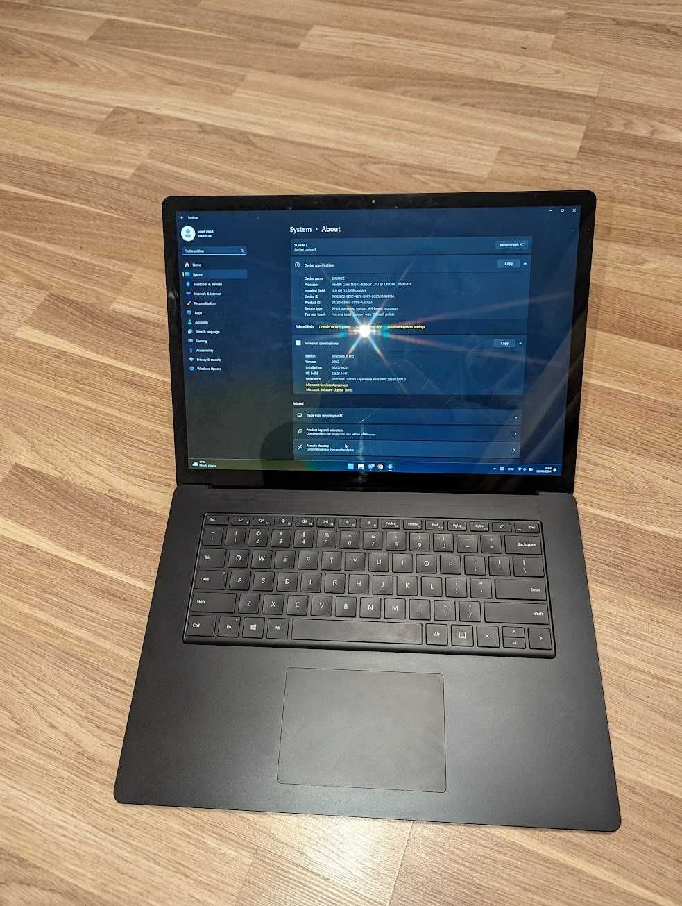 Microsoft Surface Laptop 3 15", i7-1065G7, 16/256
