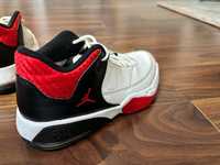 Ténis Nike Air Jordan 3 aura