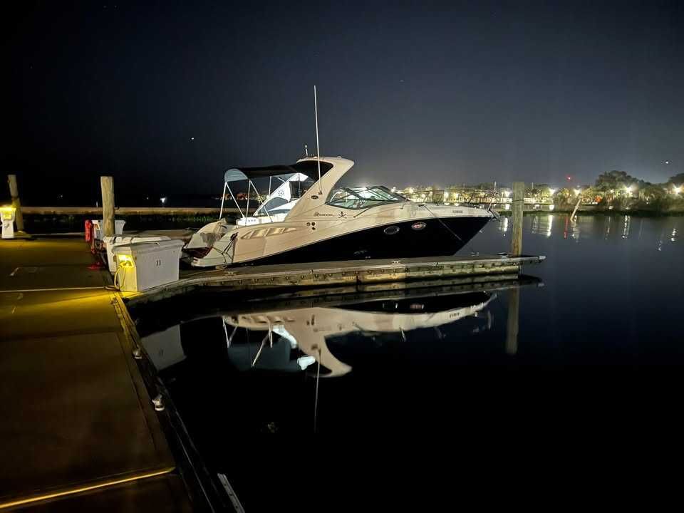 Motorówka Sea Ray 290 Sundancer 07r z przyczepą  Floryda • Po serwisie