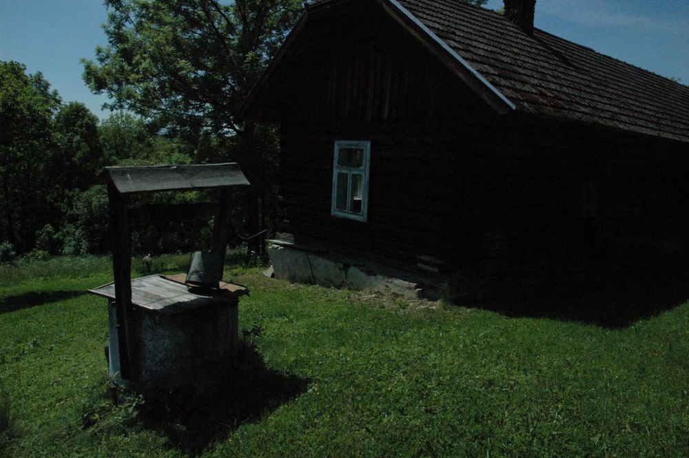 100 letni dom w malowniczej okolicy Zagórzany k. Gorlic z duża działka