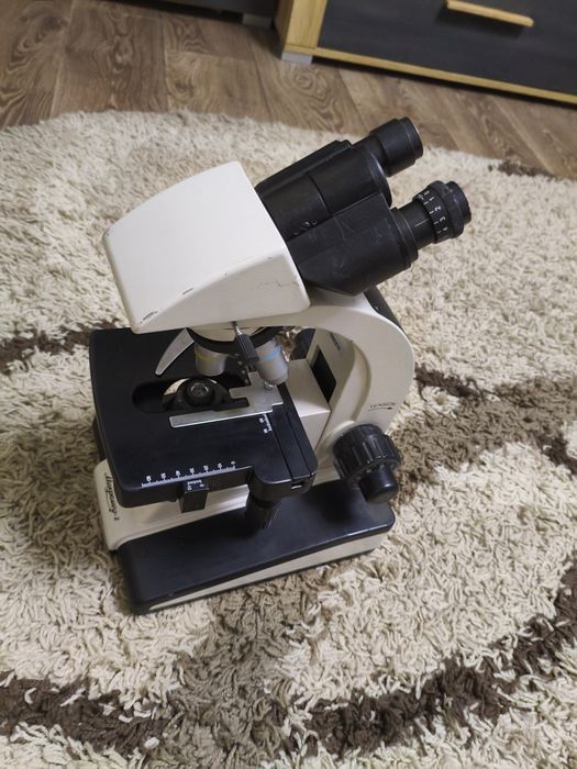Биологический бинокулярный микроскоп  Микромед 2.