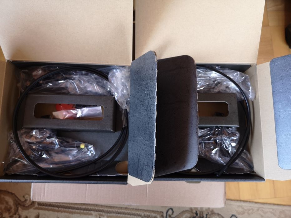 Komplet hamulców Shimano Deore XT BR-M8100 okładziny żywiczne